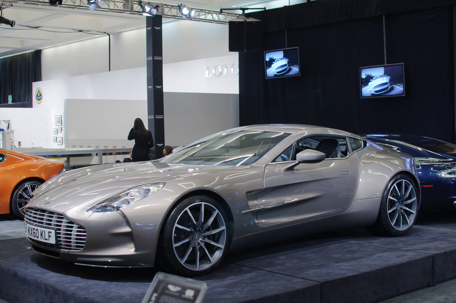 Beautiful Cars Aston Martin One 77 1 4m