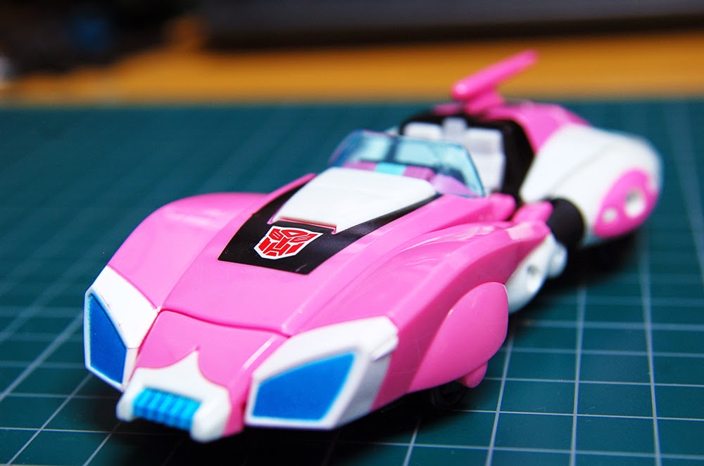 Plastic Heap Transformers Generations Deluxe Arcee