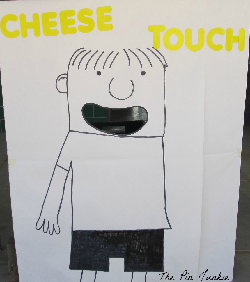 Diary of A Wimpy Kid Cheese Touch Game