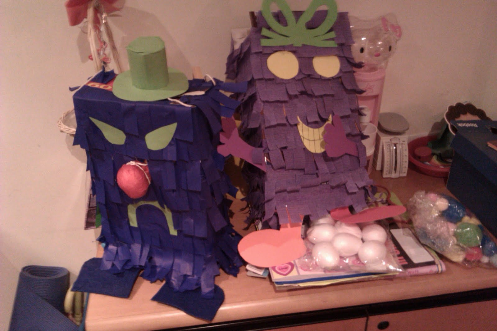 we like it when it is windy How To Make a Pinata Cerial boxes and