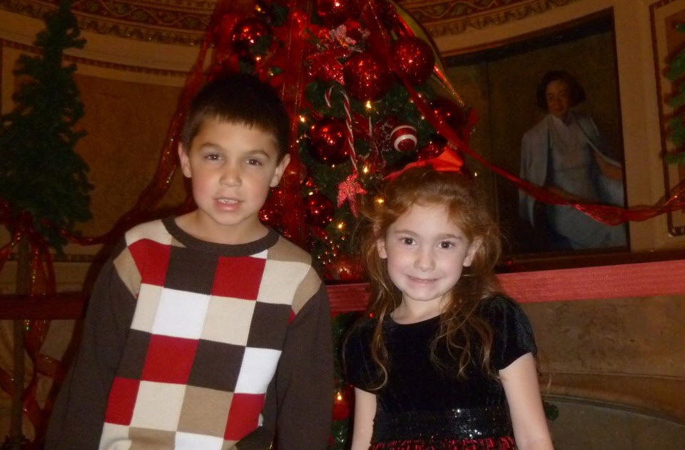 Evan and Lauren's Cool Blog: 12/2/11: Radio City Christmas Spectacular
