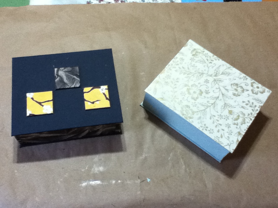 Bookish Crafts: Boxes