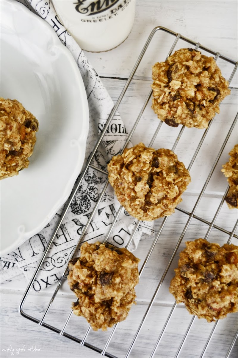 Curly Girl Kitchen Almond Butter and Oatmeal Flourless Cookies