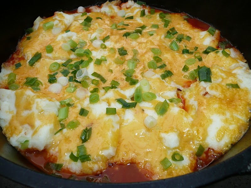 Everyday Dutch Oven HomeStyle Shepherd's Pie