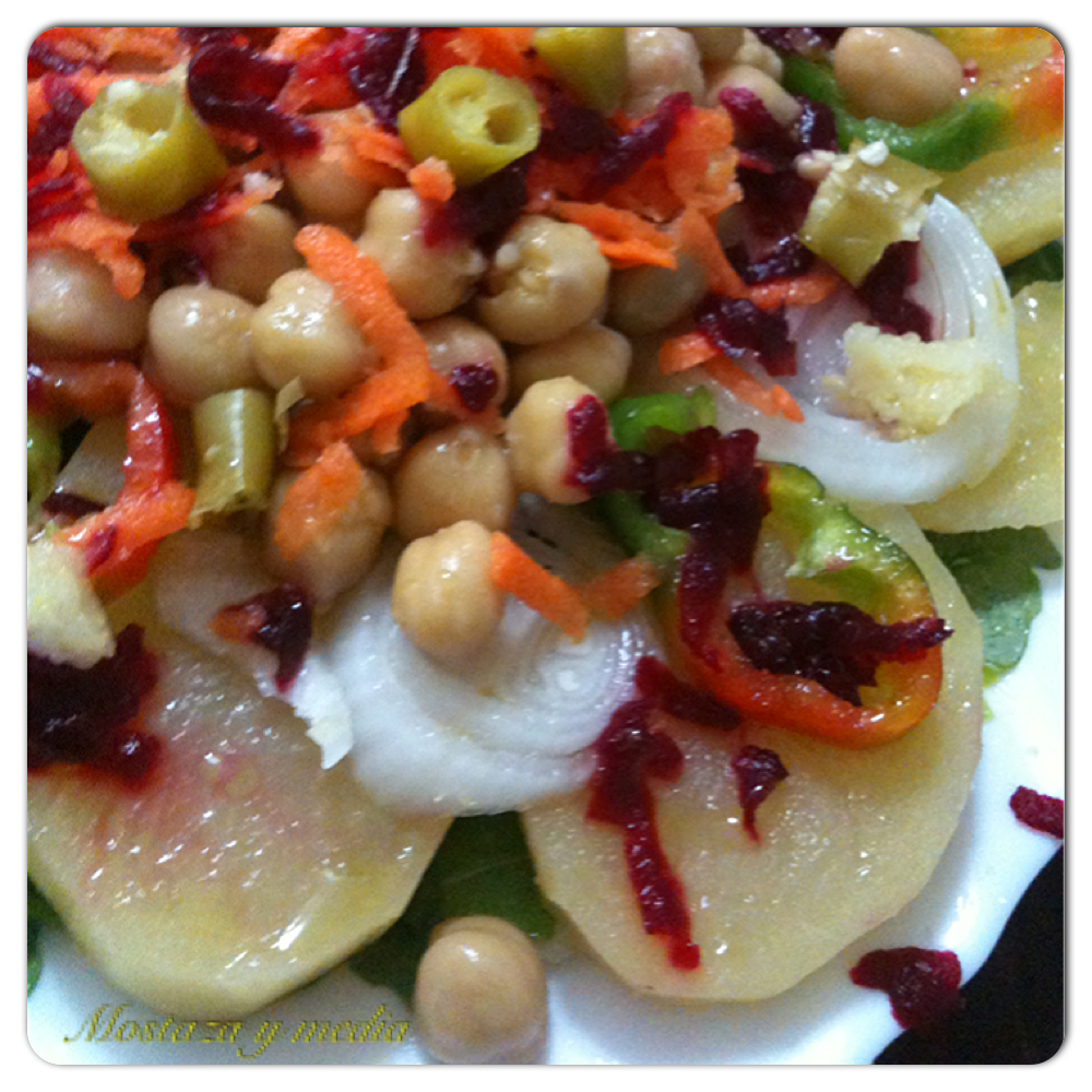 Mostaza y media Ensalada de patatas y garbanzos