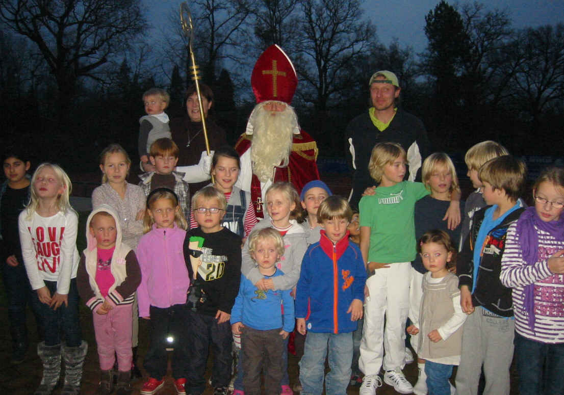 Tv Grun Gold Gronau Pressemappe 2011