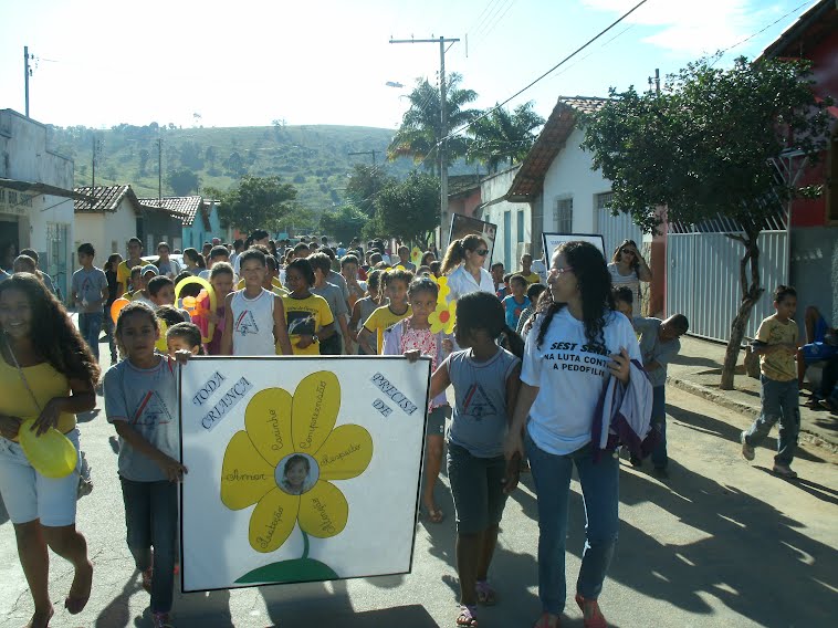 Caminhada Contra a exploração sexual infantil