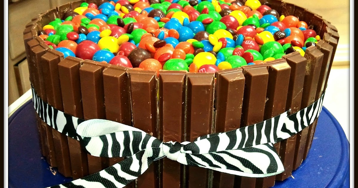 Makin' it Mo' Betta Chocolate Candy Cake