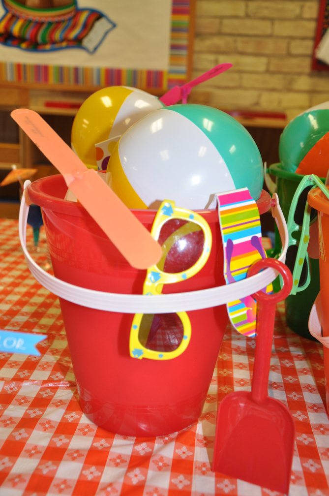 The Party Wall Beach Picnic Party