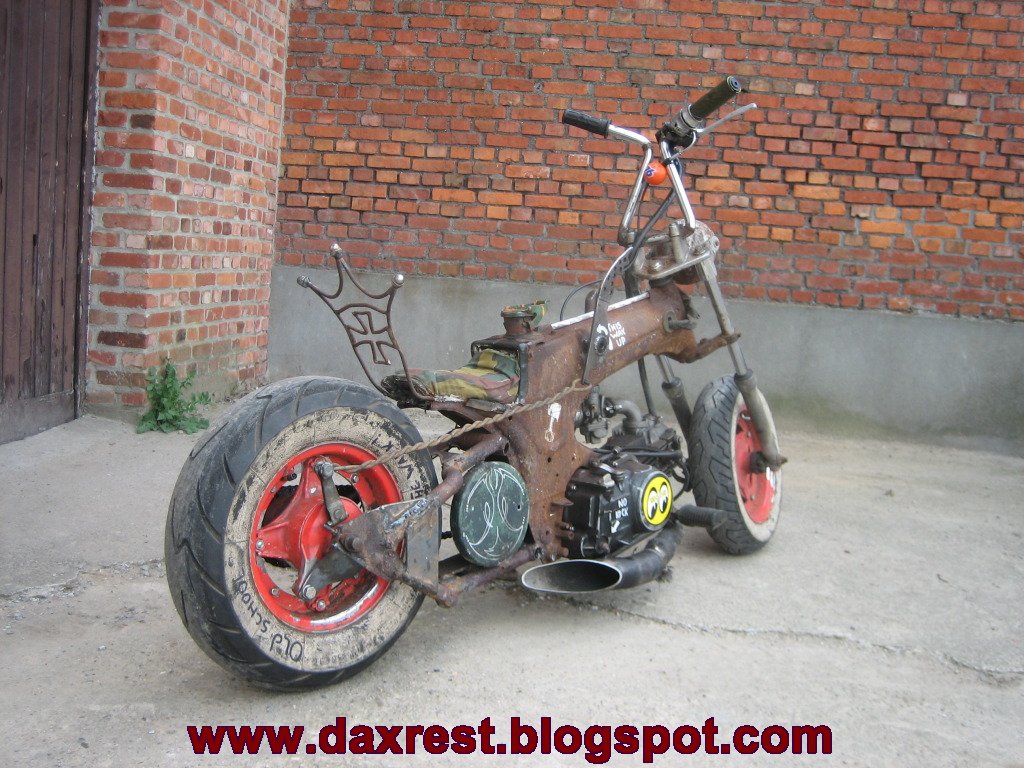 Honda Dax Restauration: Rat Rod Dax