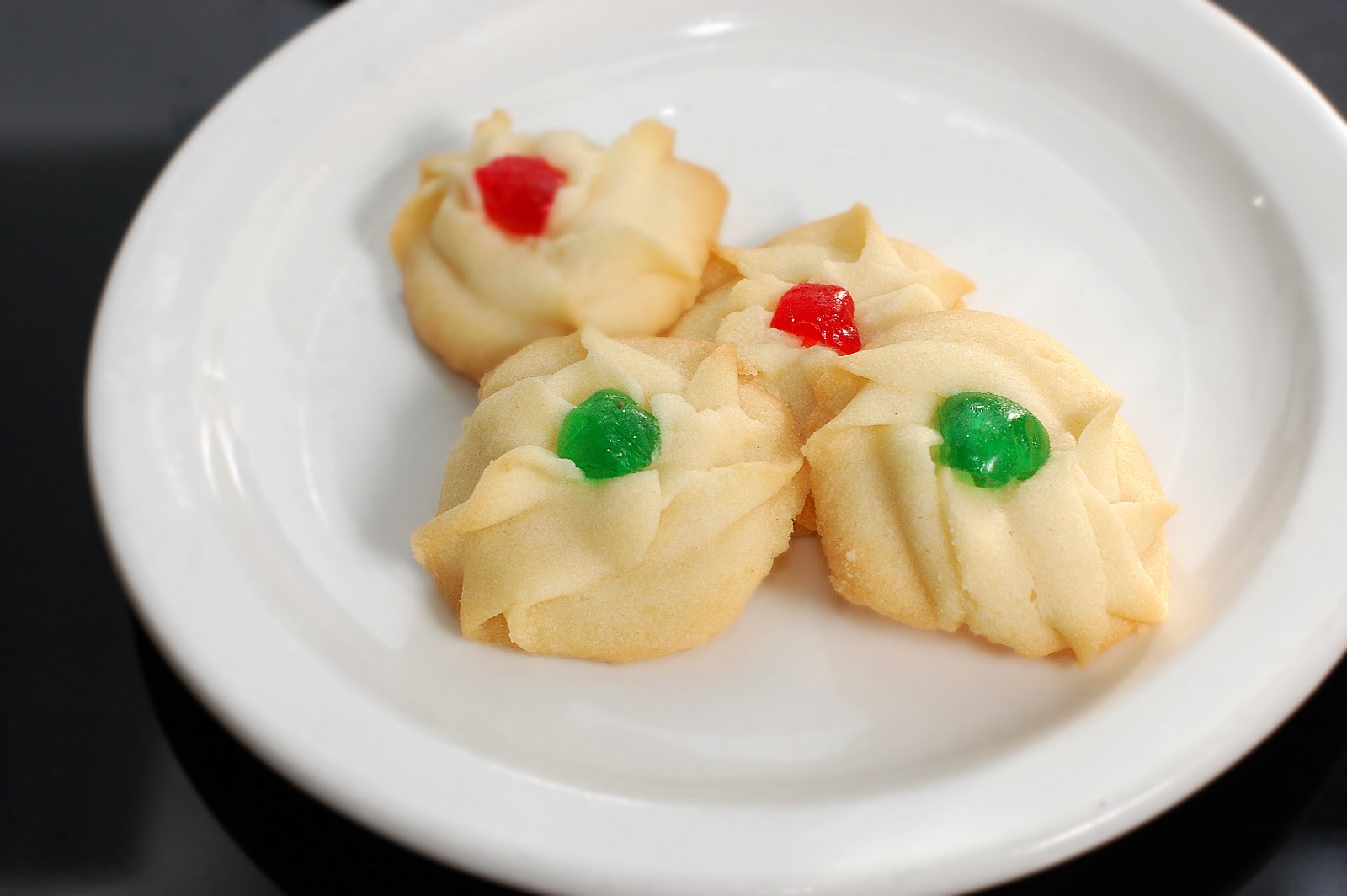 In Michelle's Kitchen Piped Butter Cookies (or Whipped Shortbread Cookies)
