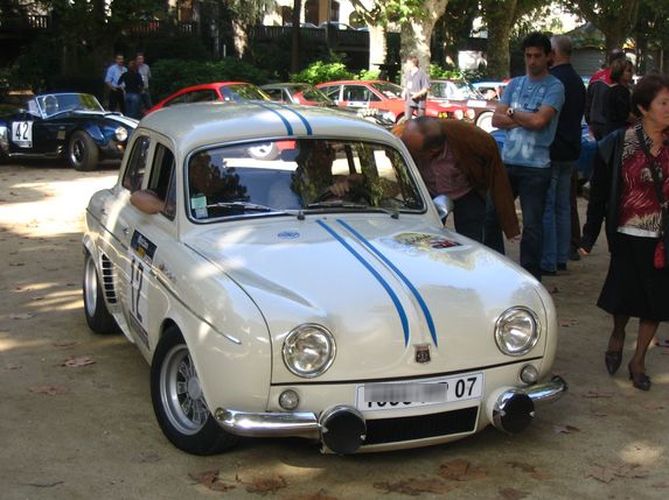 EL RENAULT GORDINI Y DAUPHINE 1093ORIGINAL FRANCES