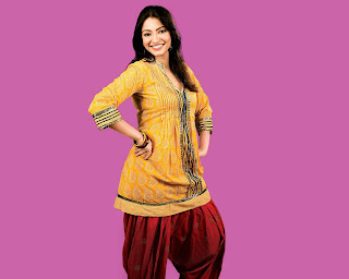 Anjori Alaghi popular Indian hot and sexy Actress photos
