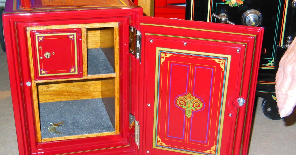 Antique Safe Prices & Values "How Much Is It Worth?"