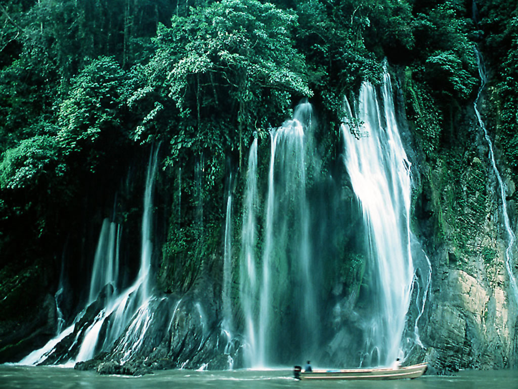 http://1.bp.blogspot.com/-jNV61nv0EBQ/TenZIhCUXyI/AAAAAAAAAv0/iSHAKA6lWlI/s1600/NatureWaterfallWallpapersWallpaper1024x768.jpg