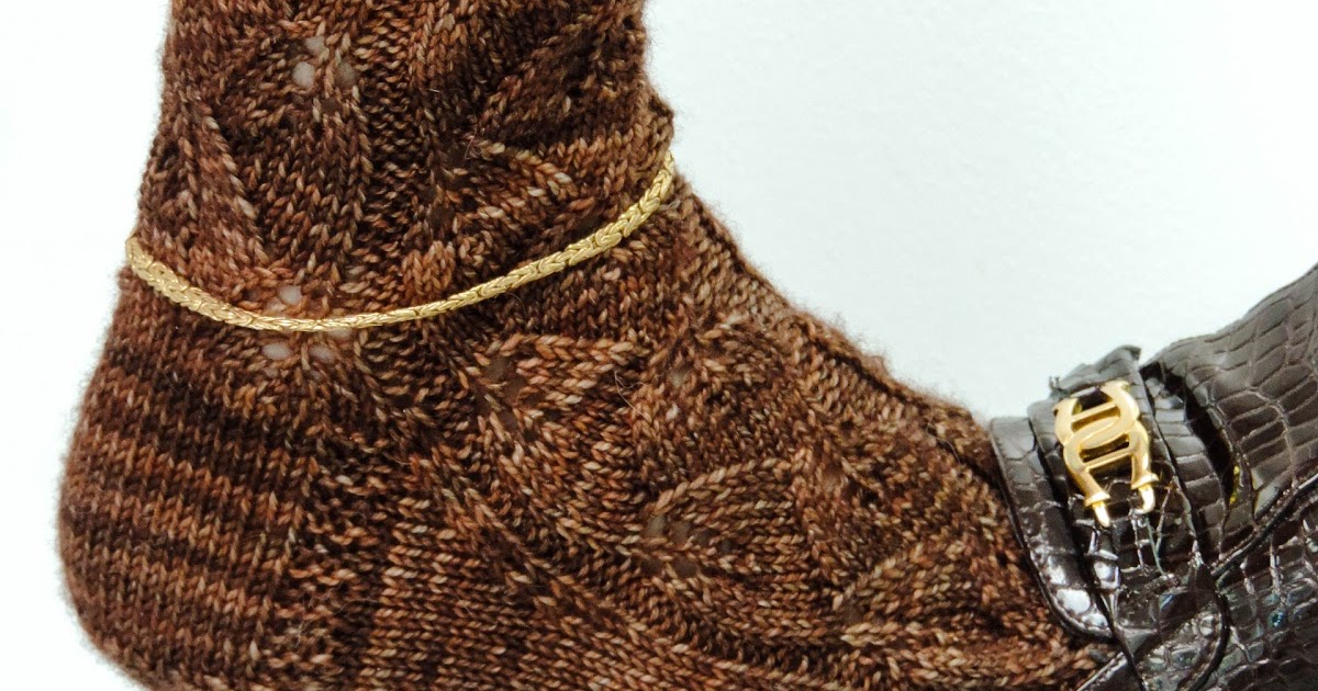 The Knitting Blog by Mr. Puffy the Dog Kicking off Fall with Socks and