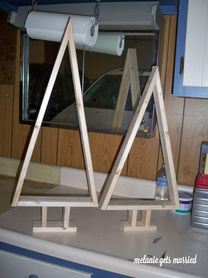 Melanie Gets Married Floating Ornament Christmas Trees Tutorial