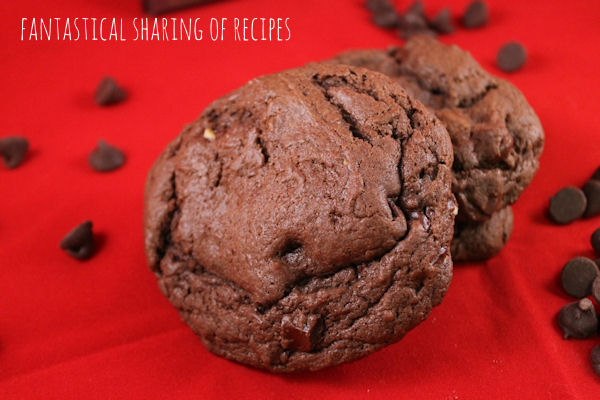 Death by Chocolate Sea Salt Cookies - a devil's food cookie packed with 3 different kinds of chocolate and a touch of sea salt #cookies