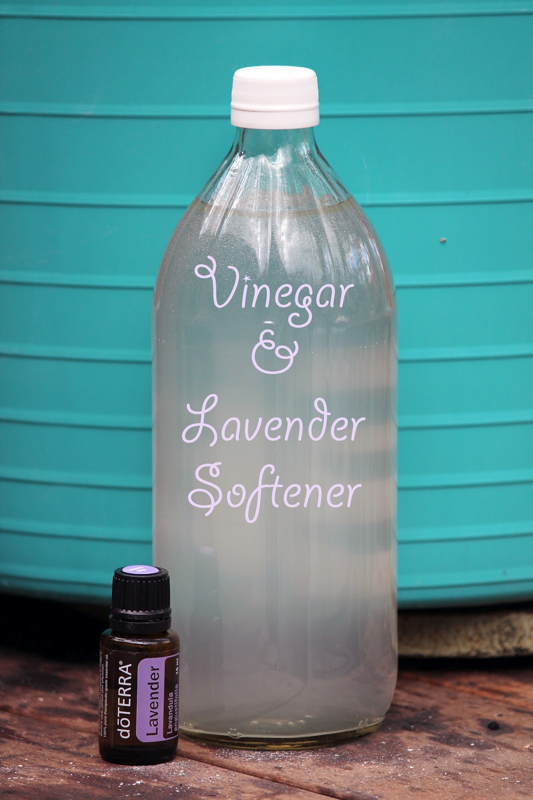 Chi fa da se. fa per 3! Top 3 DIY Lavender Laundry Essentials!