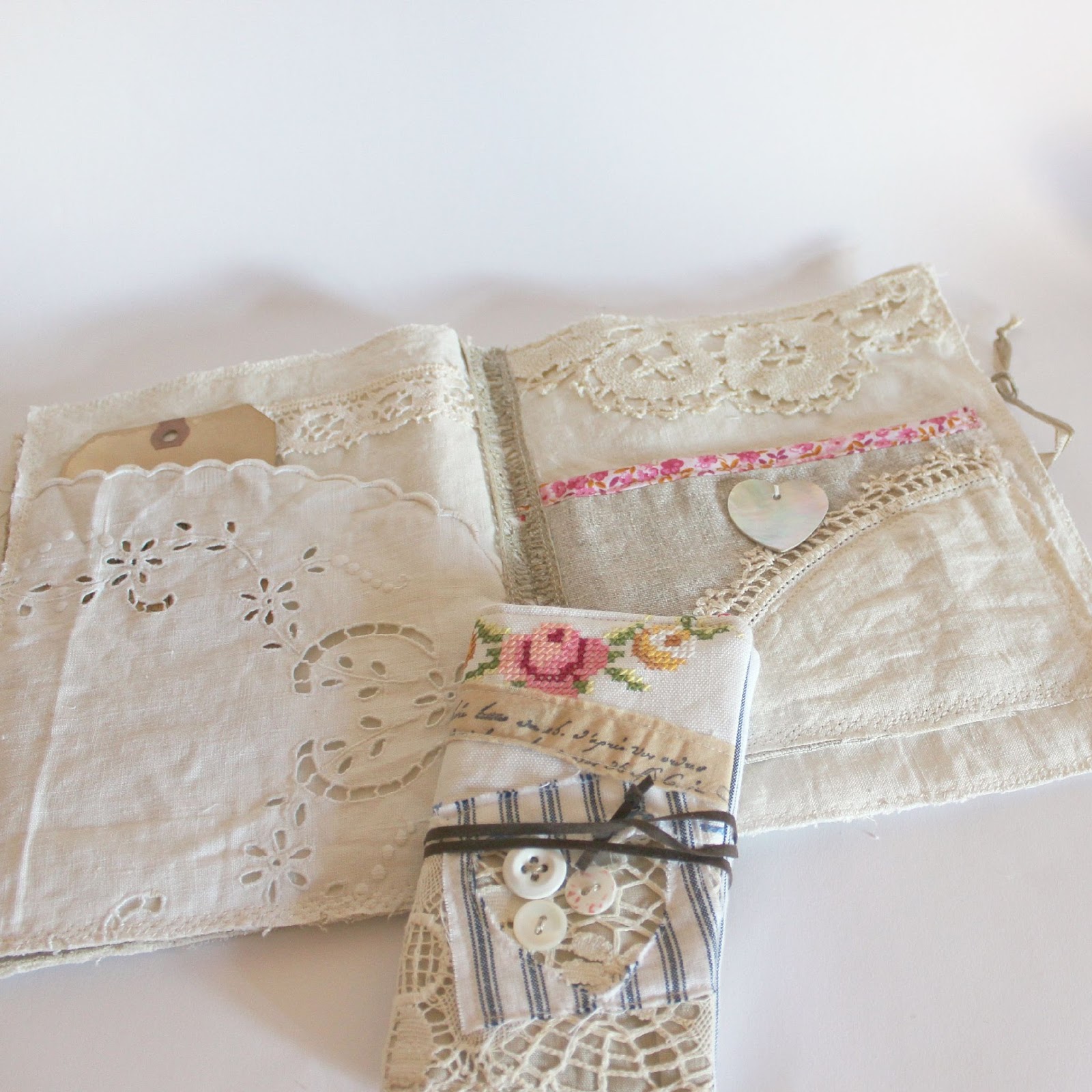 Roxy Creations Fabric journal