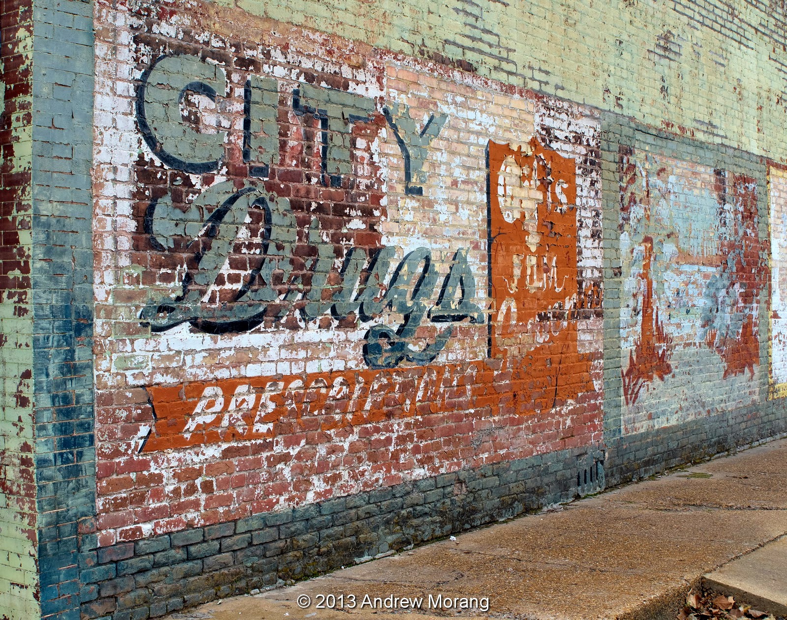 Urban Decay The Mississippi Delta 14 Hollandale