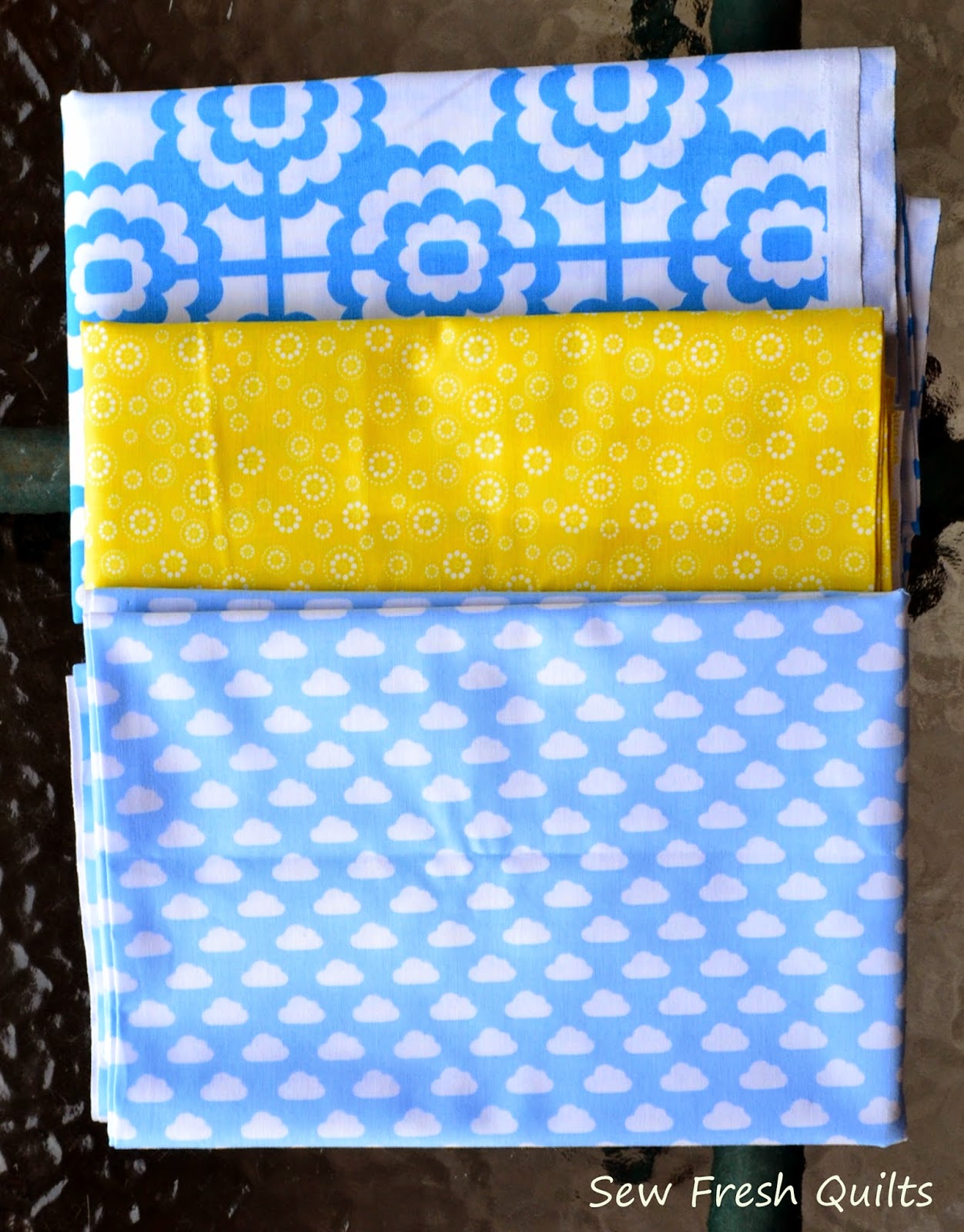 Sew Fresh Quilts: Sunday Stash from Sew Sisters