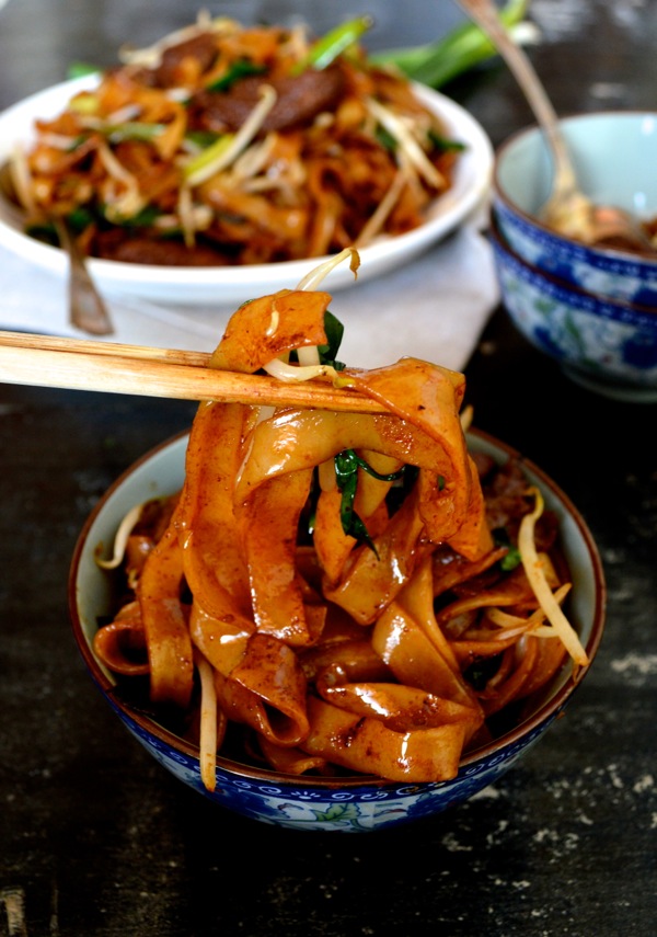 [ Chinese Recipes] Beef Chow Fun Noodles (Gon Chow Ngau Ho) - All Asian ...
