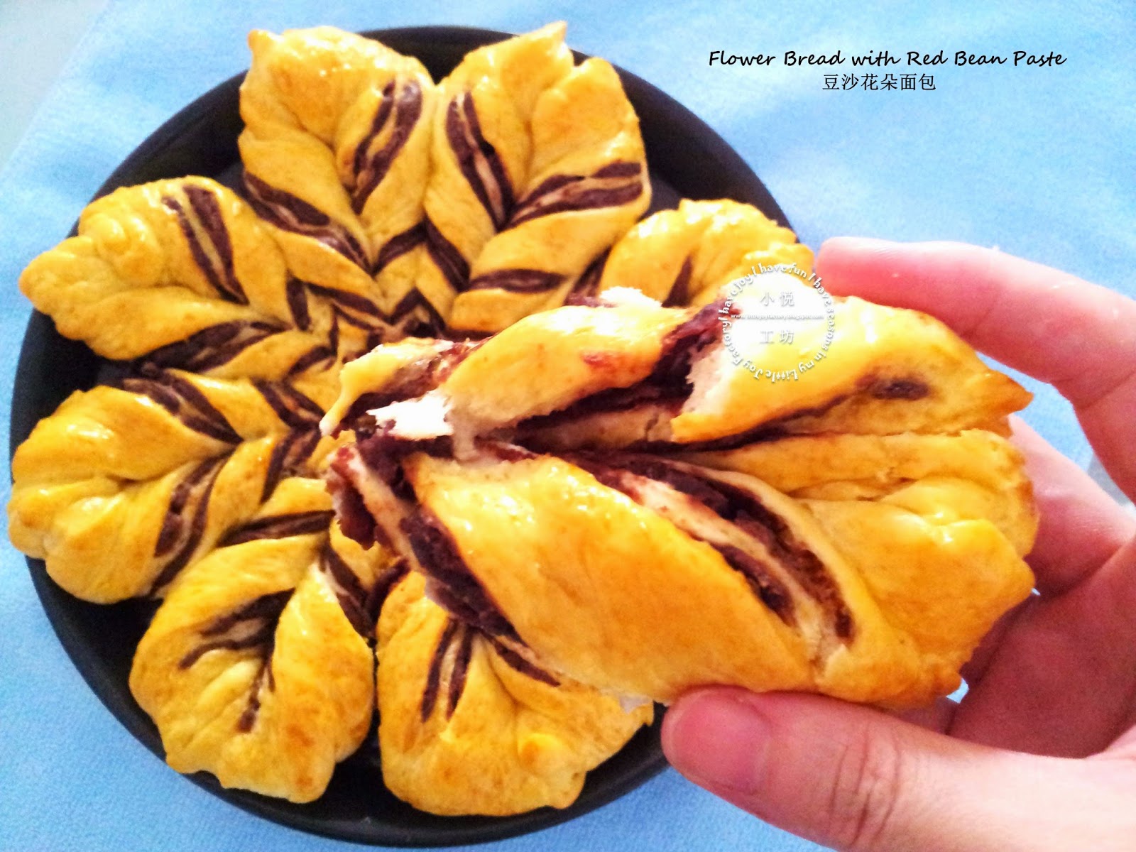 Little Joy Factory Flower Bread with Red Bean Paste 豆沙面包花