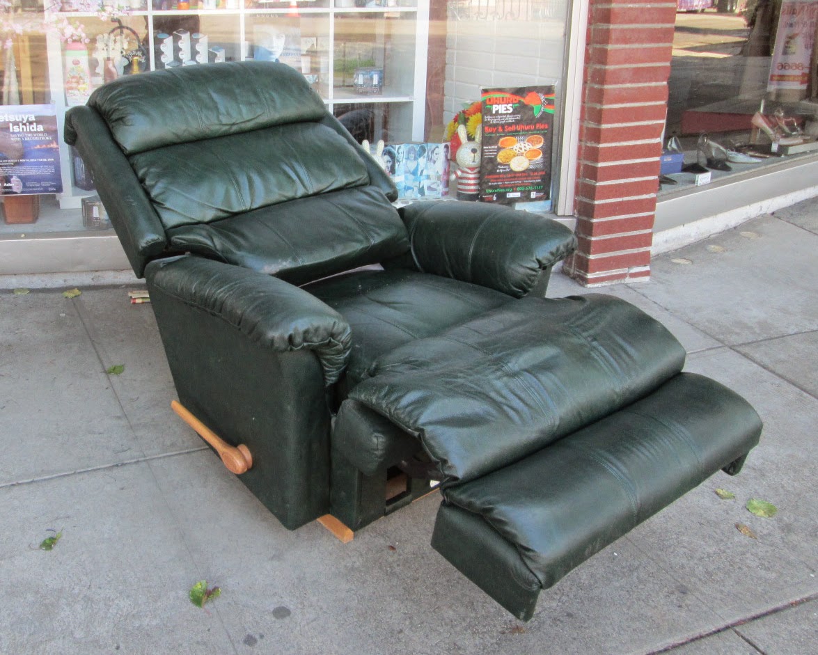 UHURU FURNITURE & COLLECTIBLES SOLD LayZBoy Recliner 80