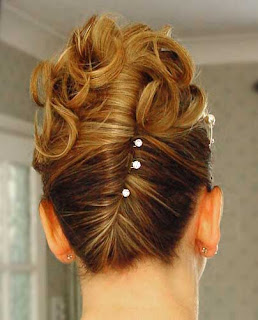 Prom Hairstyle Picture Gallery - Amazing Prom Hairstyle Ideas for 2012
