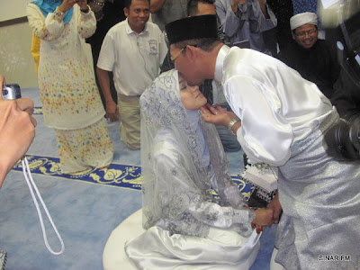Majlis Pernikahan Dan Perkahwinan Salleh Yaakob Dengan Isteri Ke - 4 (Gambar)