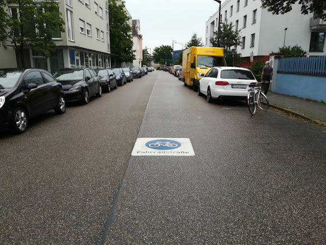 Https Encrypted Tbn0 Gstatic Com Images Q Tbn 3aand9gcr8hrvaaodctrpoiclndnrei0oalivwxub7yq Usqp Cau