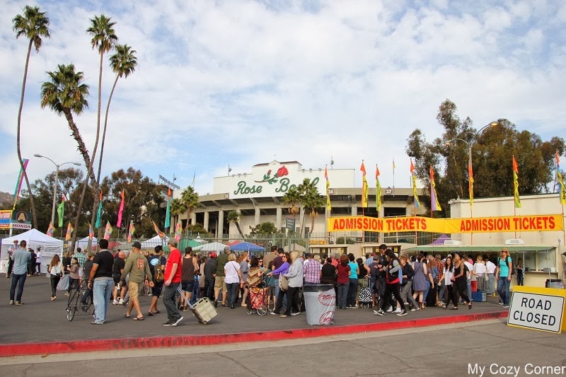 My Cozy Corner Rose Bowl Flea Market!