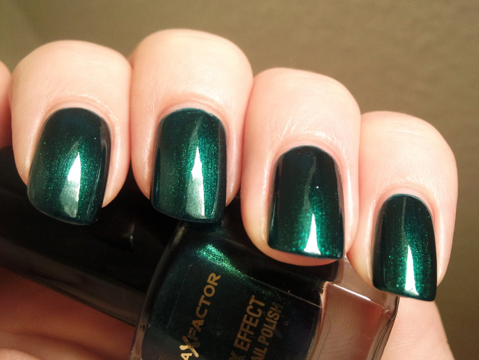 7. Emerald Green Dipping Nails - wide 2