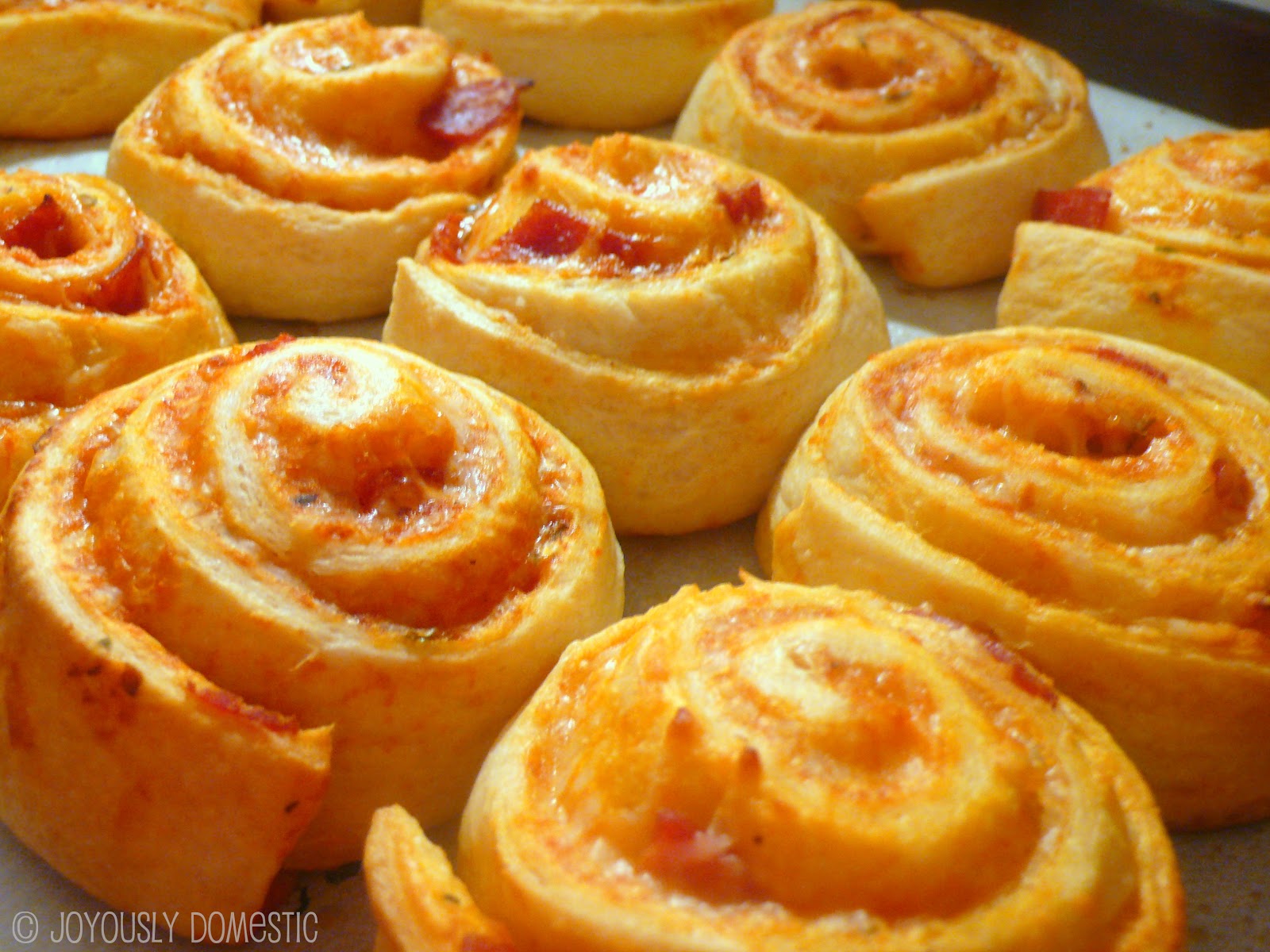Joyously Domestic: Crescent Roll Pizza Roll-Ups (My Kids in the Kitchen)