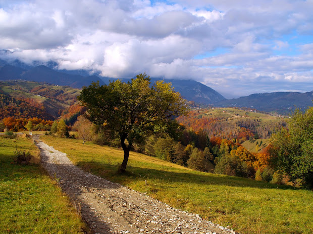 explore romanian landscapes autumn