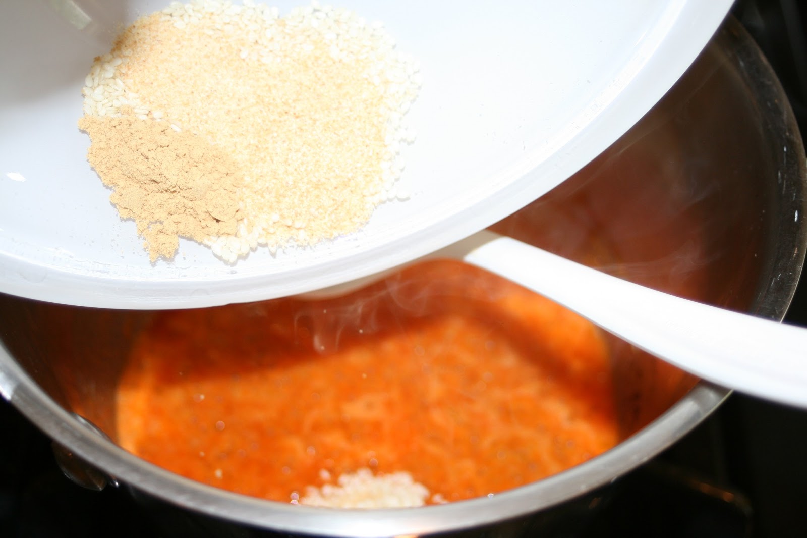 everything to entertain Sassy and Sweet Popcorn Recipes