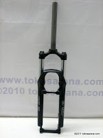 Fork RST GILA 26 28,6 T100 Black