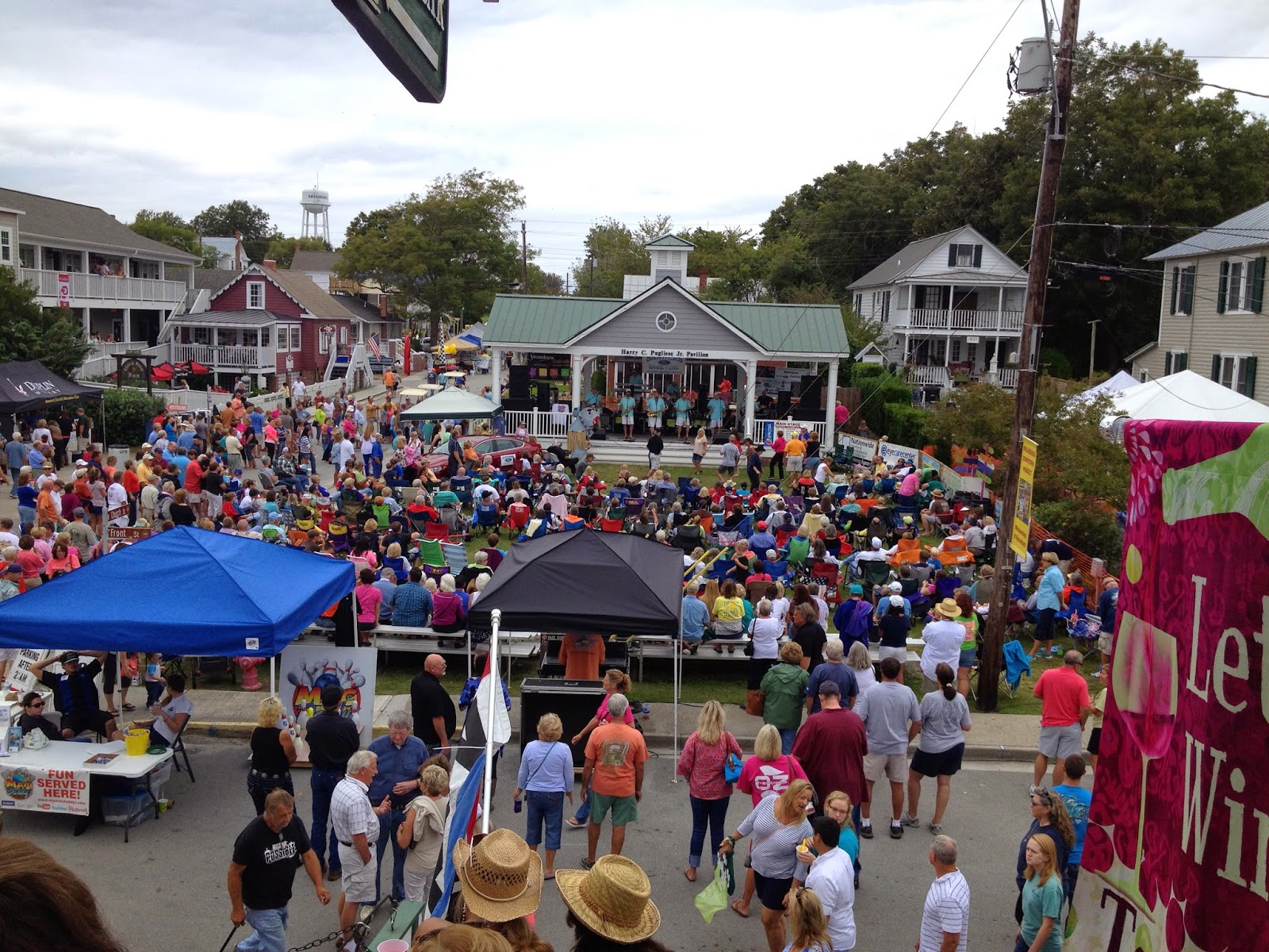 The Cruising Adventures of Wally and Darcy Swansboro's 60th Mullett