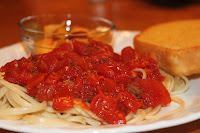 Linguine With Herbed Tomato Sauce