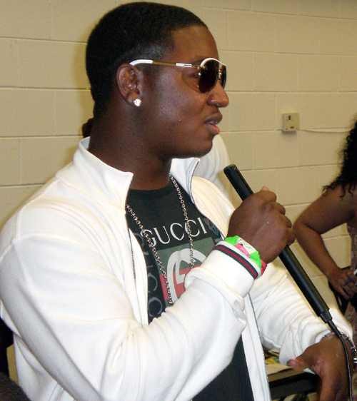 YUNG JOC I KNOW YOU SEE IT yung joc i know you see it: