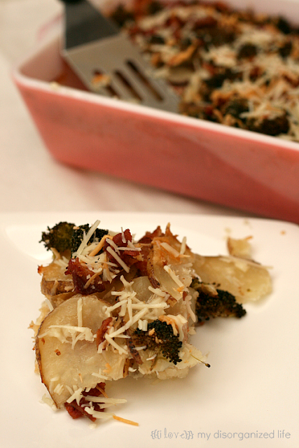 Bacon Broccoli Potatoes Au'Gratin from {i love} my disorganized life #baconmonth #bacon #potatoes
