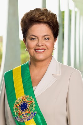 http://1.bp.blogspot.com/-jjuR1JdYWxs/Uv7uvlKKTcI/AAAAAAABdjw/UfylN13rjVc/s1600/dilma_oficial2.jpg