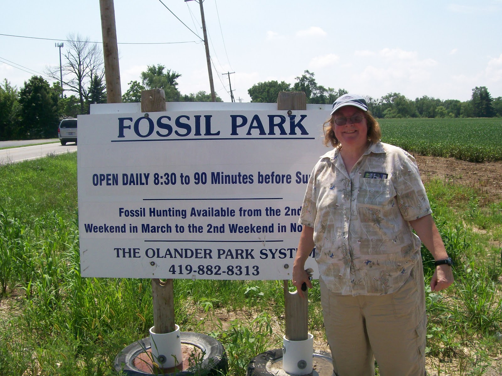 Rockhounding Around Fossil Park, Sylvania Ohio