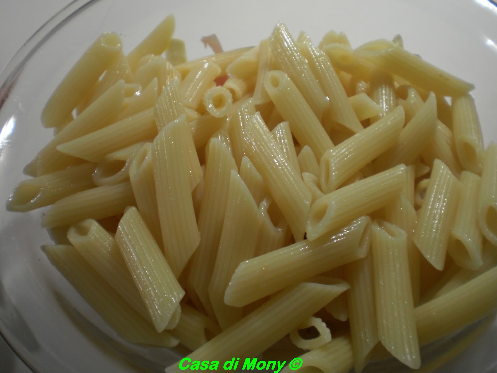 PASTA FREDDA CON POMODRO, PROSCIUTTO COTTO E MOZZARELLA da Casa di Mony