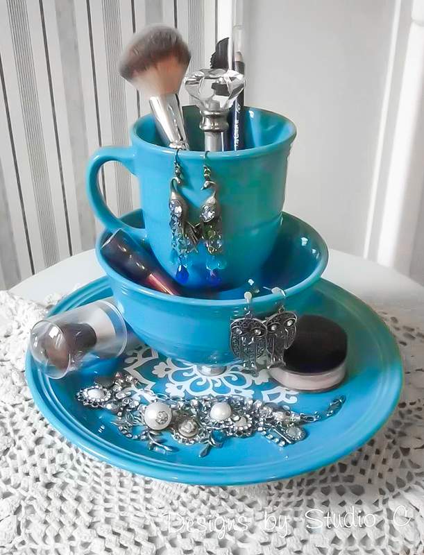 Dinnerware Jewelry or Makeup Holder by Designs by Studio C featured on I Love That Junk