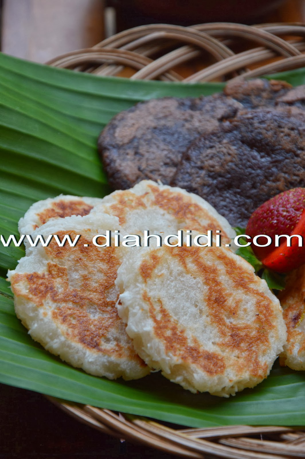 Diah Didi's Kitchen: Wingko Babat