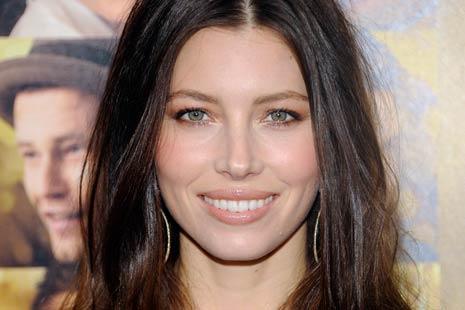 Manggo News Natural Hair Color Secret Of Jessica Biel