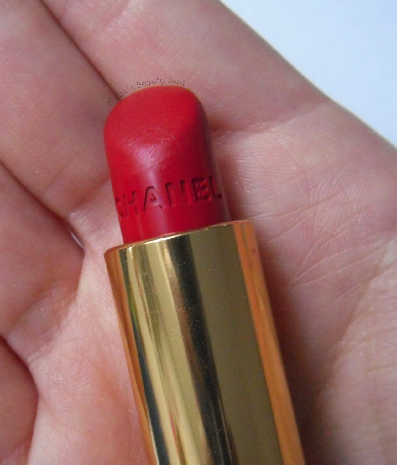 Misch's Beauty Blog: Chanel Rouge Allure 104 Passion