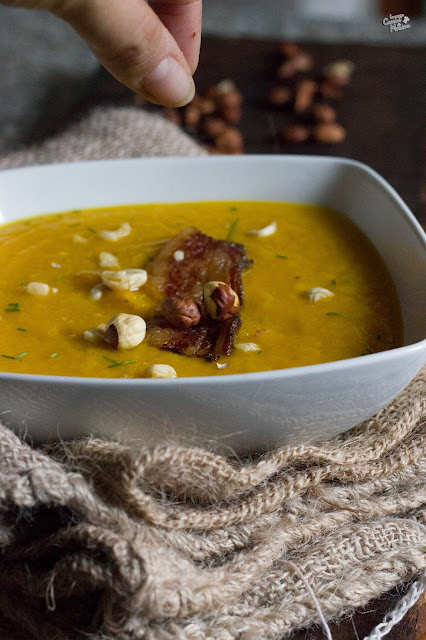 Zucca, atto II - Crema di zucca con pancetta e nocciole